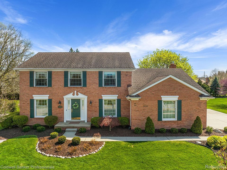 1st image of 49309 Plum Tree Dr