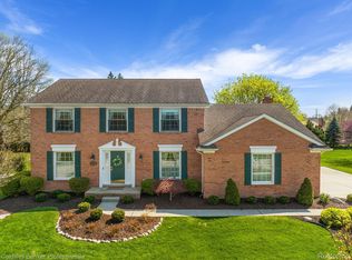 49309 Plum Tree Dr, Plymouth, MI 48170