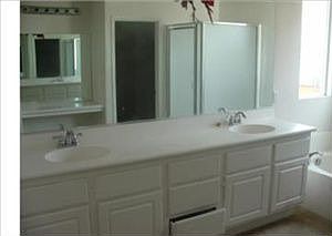 4th image of 27280 Delphinium Ave