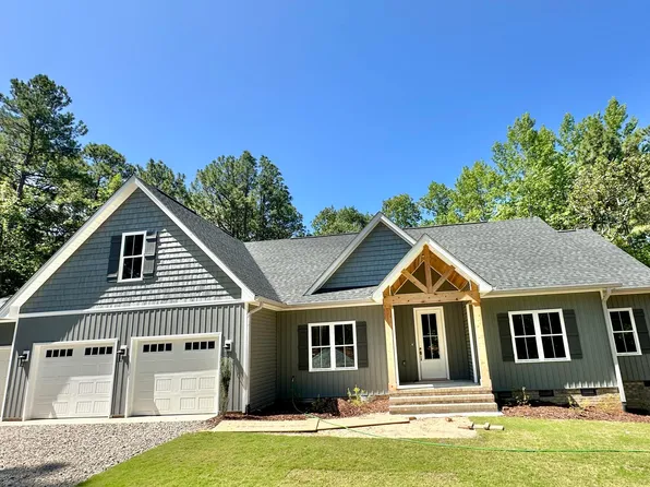 107 Brandywine Drive, Seven Lakes, NC 27376
