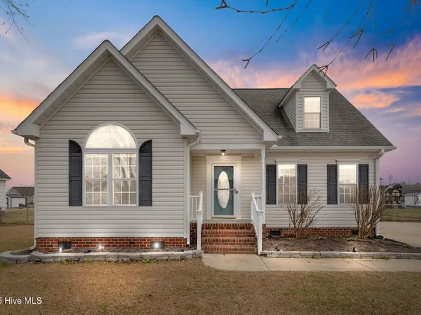 108 Willowbrook Drive, Pikeville, NC 27863
