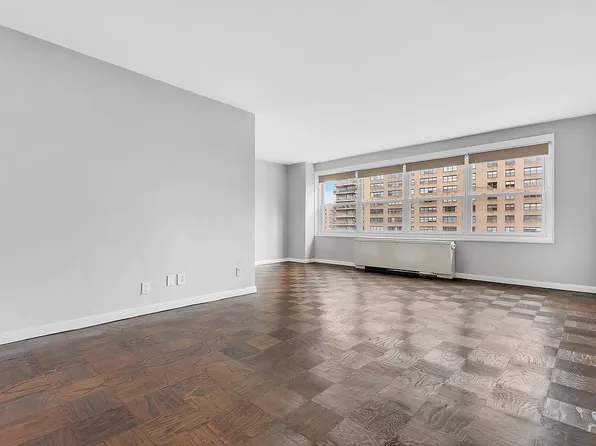 150 W End Ave APT 25K, New York, NY 10023