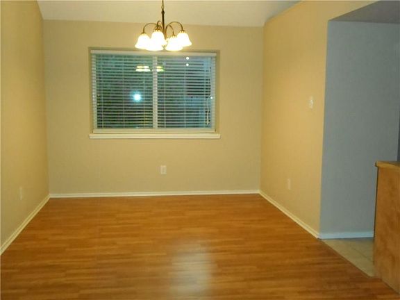4th image of 1605 Winter Park Ln