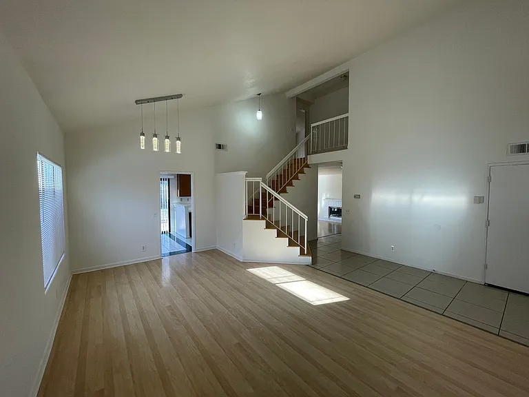 24399 Fiji Dr — Photo 15