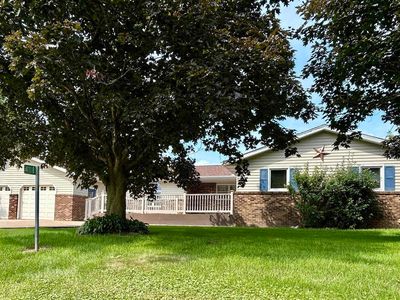 4118 Us Highway 136 Hwy, Clinton, IA, 52732