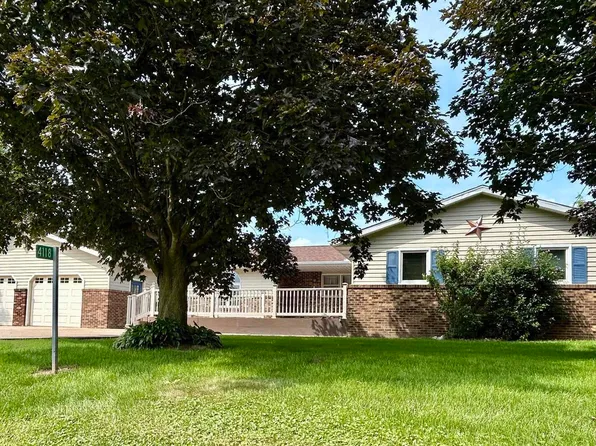 4118 Us Highway 136 Hwy, Clinton, IA 52732