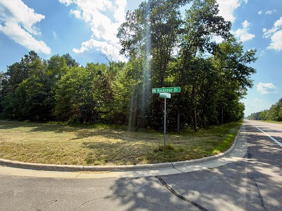 5th image of 16 Rockrose Dr