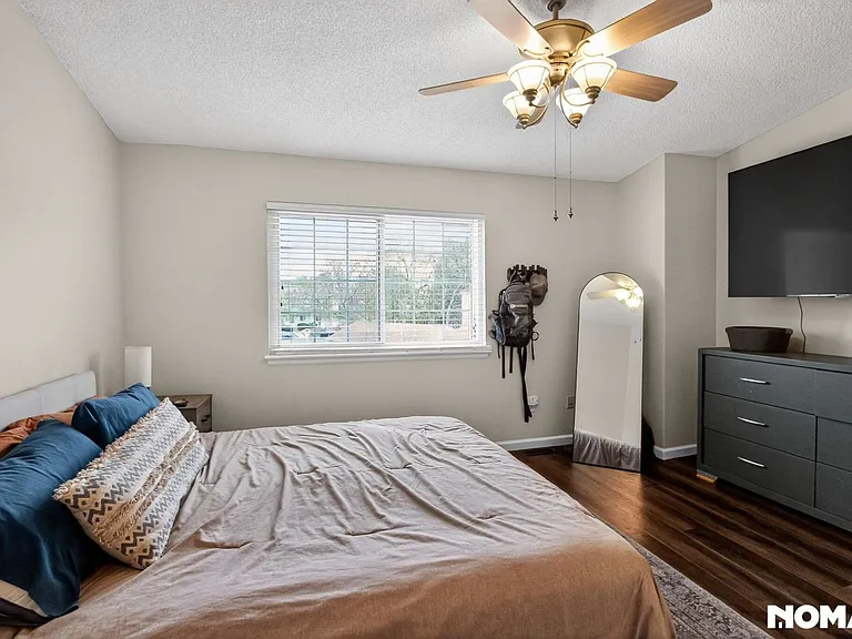 4239 S Mobile Cir #C — Photo 19