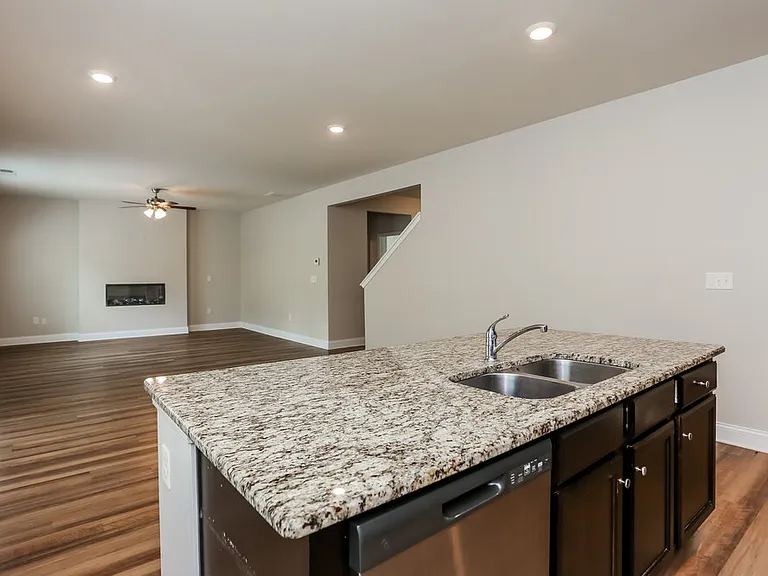 516 Overo Dr — Photo 8
