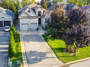 95 Naughton Dr, Richmond Hill, ON L4C8B3