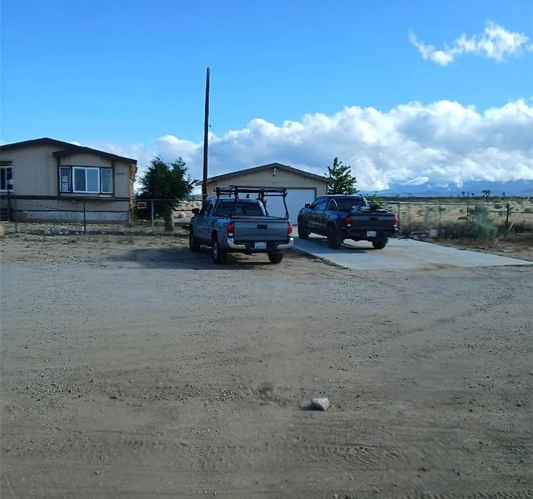 10075 Dos Palmas Rd