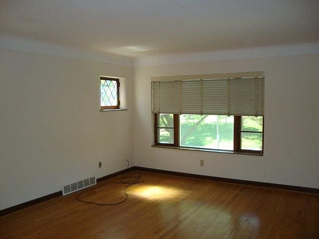 1st image of 6465 Nottingham Ave APT 2E