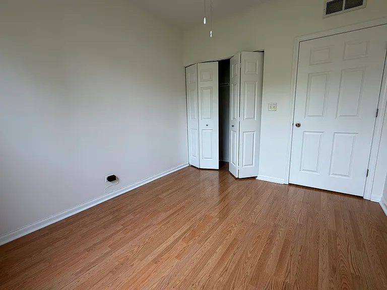 10215 Camden Ln #H — Photo 6