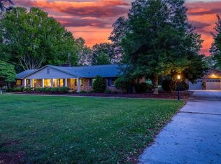 2422 Saddle Club Rd, Burlington, NC 27215