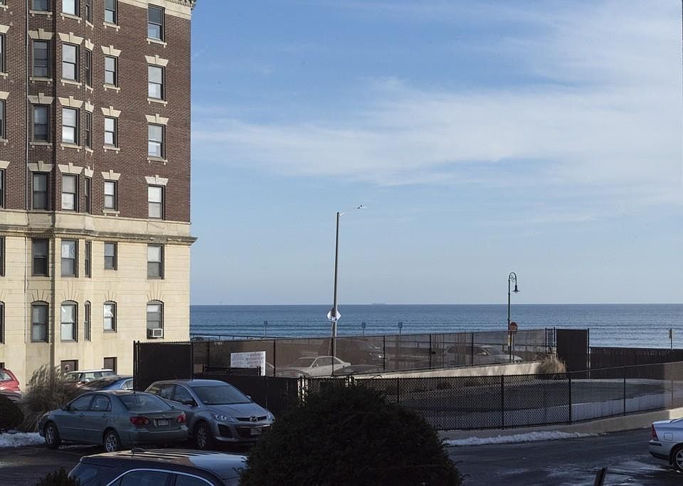 1st image of 295 Lynn Shore Dr APT 107