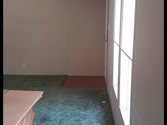 5th image of 136 Highland Hills Dr