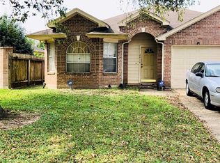 2414 Prides Crossing Rd, Houston, TX 77067