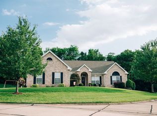 1329 Renaissance Pl, Weldon Spring, MO 63304