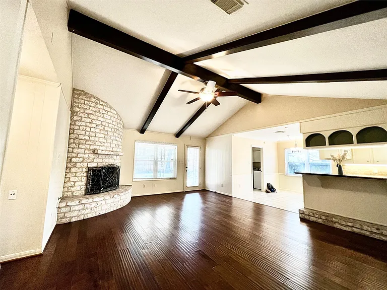 13935 Saint Marys Ln — Photo 16