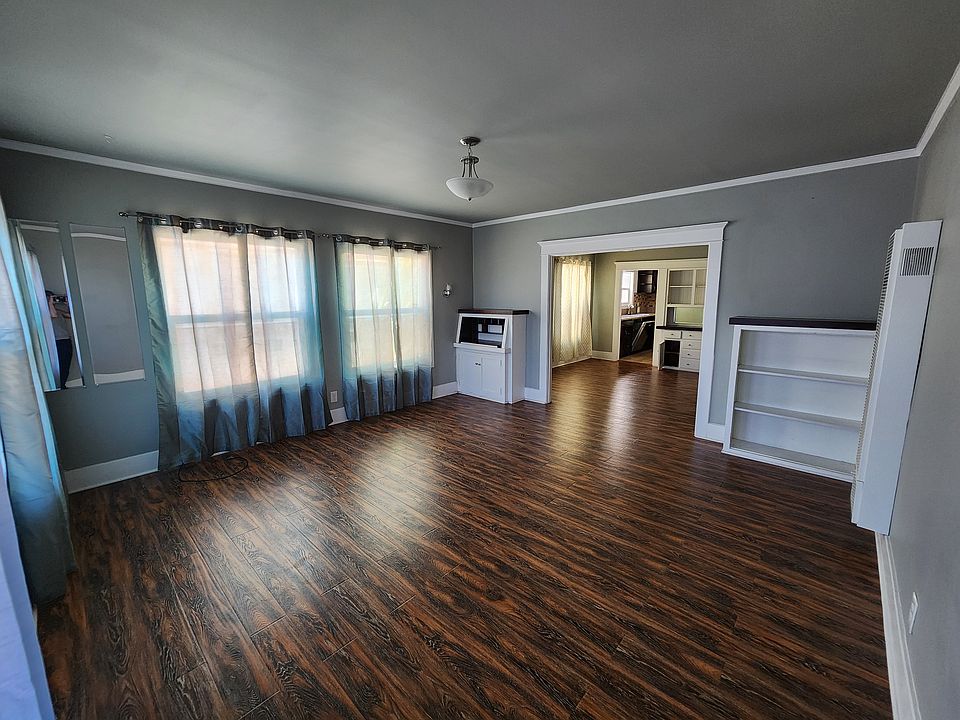 Living Room with built-in cabinets.