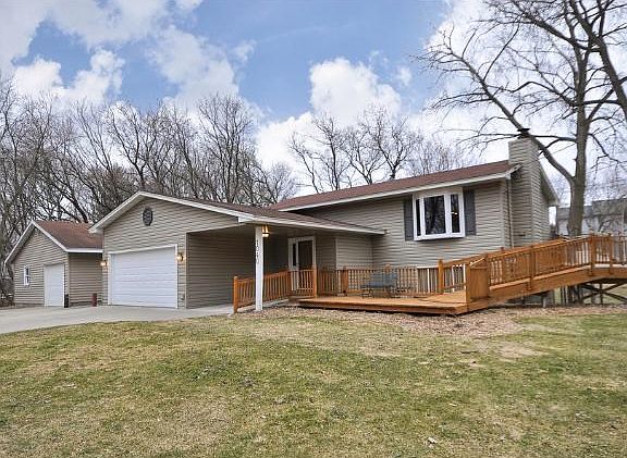 Newer steel siding, doors, windows, and concrete driveway! Impressive garage spaces!!