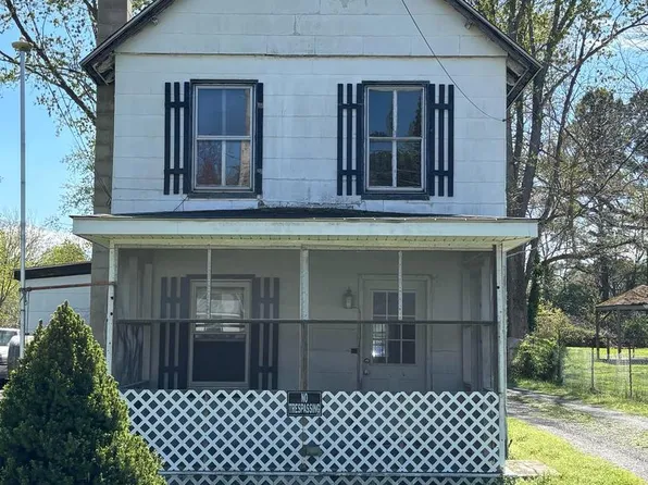 21447 E Sharp St, Rock Hall, MD 21661