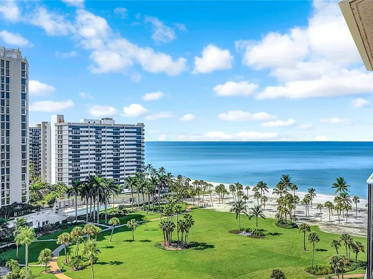 4041 Gulf Shore Blvd N #1108 — Photo 1