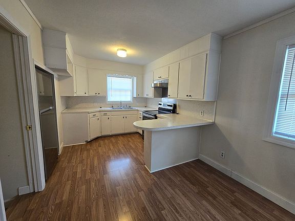 5th image of 3531 Lewis Ln