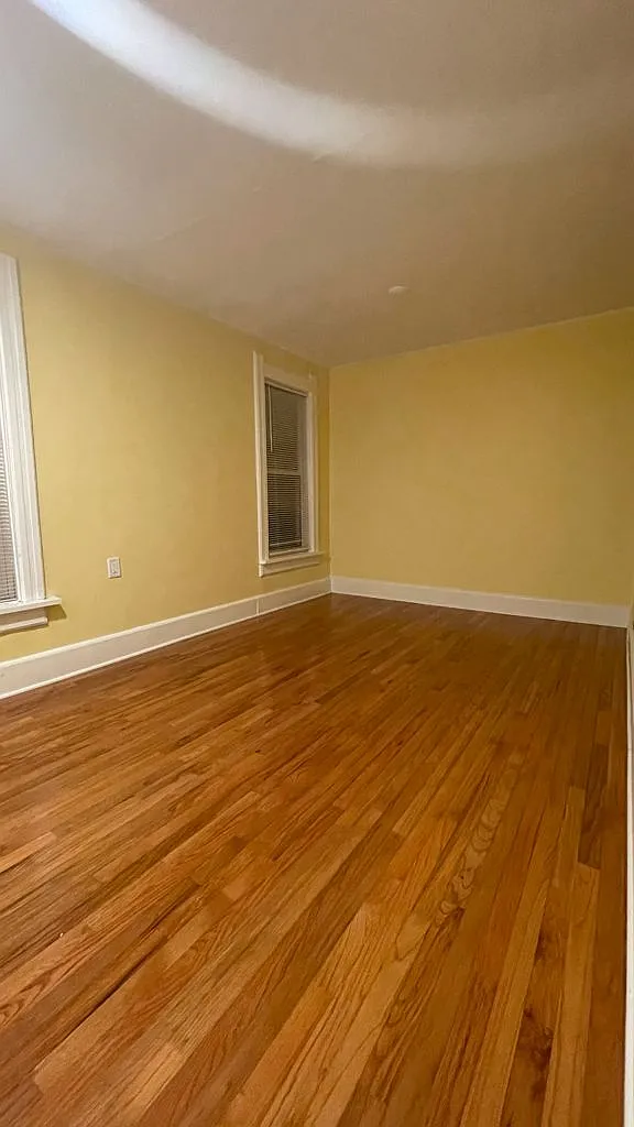 2 bed, 1100 sqft, $1,650 — Photo 1