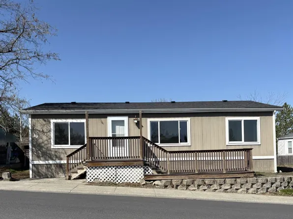 260 NW Golden Hills Dr Spc 39, Pullman, WA 99163