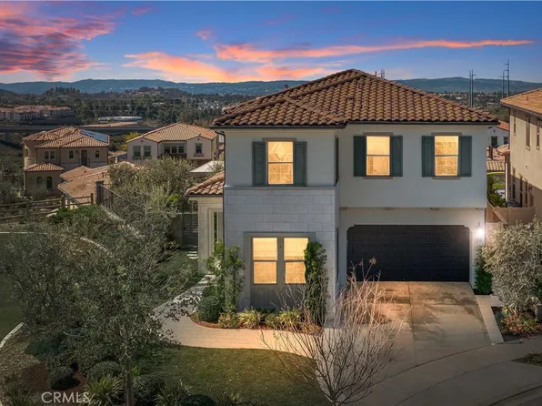 1818 Canyon Oaks Ln, Lake Forest, CA 92610