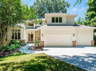 101 Headlands Ln, Cary, NC 27518
