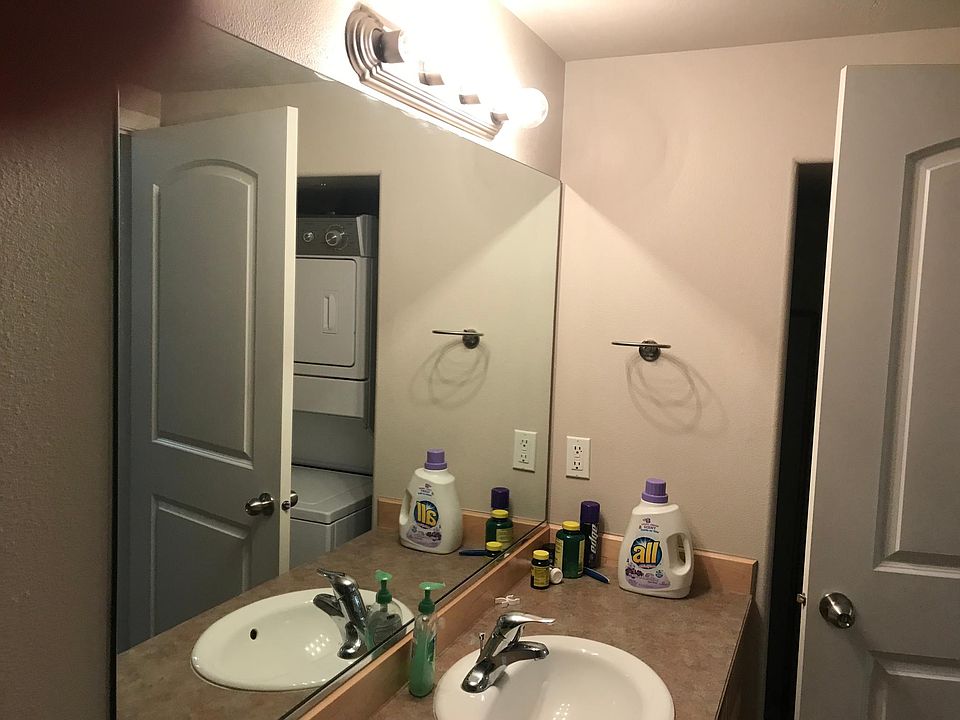 2nd image of 842 N Chase Rd #205