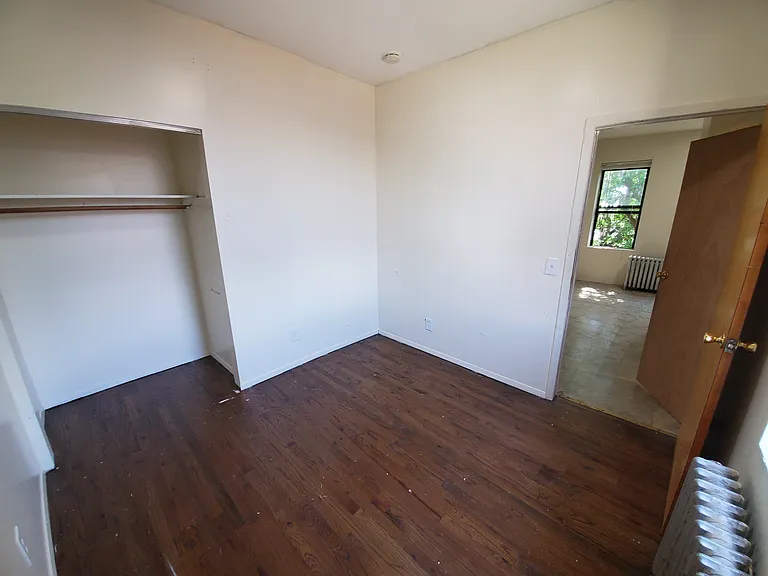 33 Storms Ave #33E — Photo 4