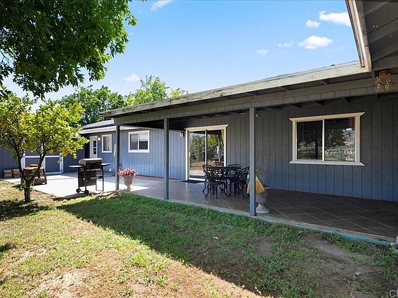 4th image of 1011 Olive Ave