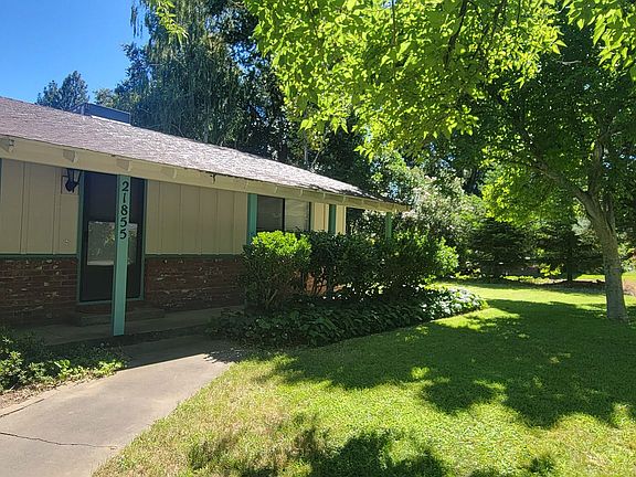 2nd image of 21855 Belmont Dr