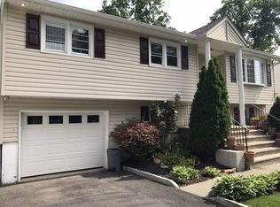 32A Ridgewood Ave, Lake Hiawatha, NJ 07034