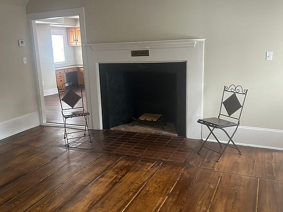 2nd image of 7189 E Genesee St