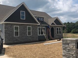 214 Covenant Dr, Cleveland, TN 37323