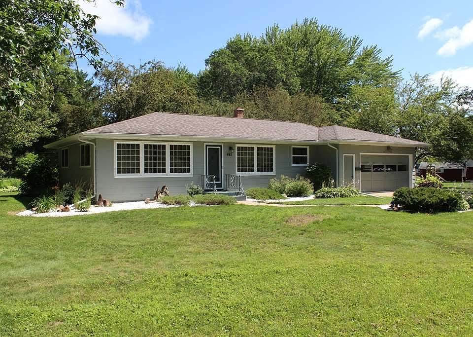 1st image of 431 Wildwood Ct