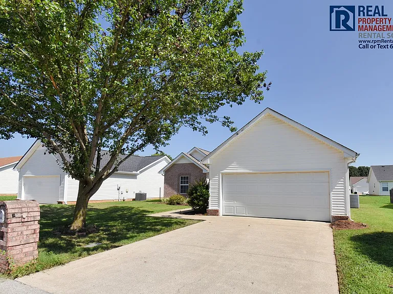 3112 Sherborne Ct — Photo 3