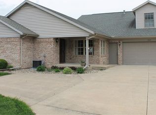 202 Eastfield Dr, Crawfordsville, IN 47933