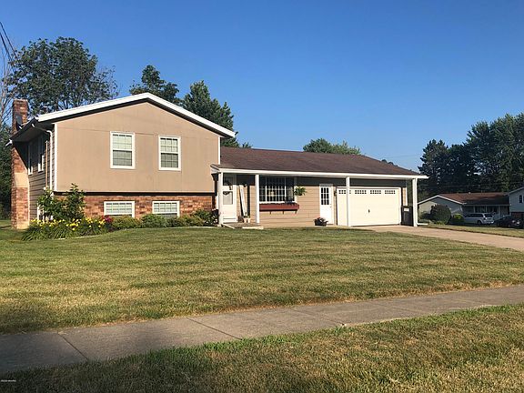 2nd image of 4814 Valley Ave