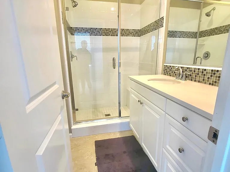 800 Citrus Ct — Photo 9