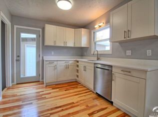 511 Frontier Rd, Lawrence, KS 66049