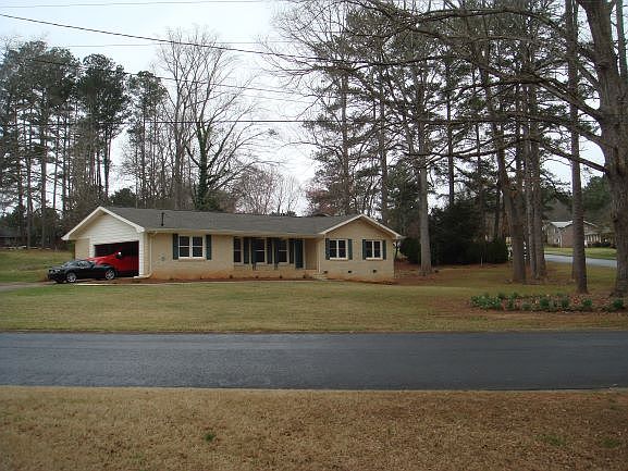 Corner lot