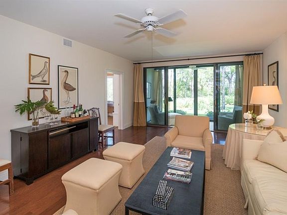 5th image of 2514 NW Seagrass Dr #7B