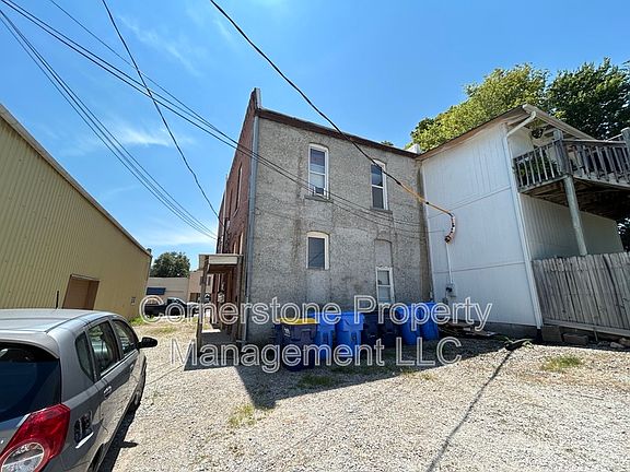 2nd image of 617 E 4th St #2