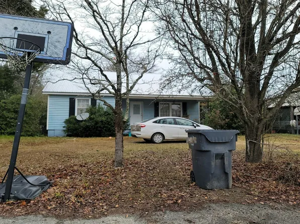 109 Houston St, Sylvester, GA 31791