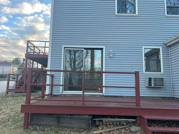 1567 Douglas Ave #3, Providence, RI 02904
